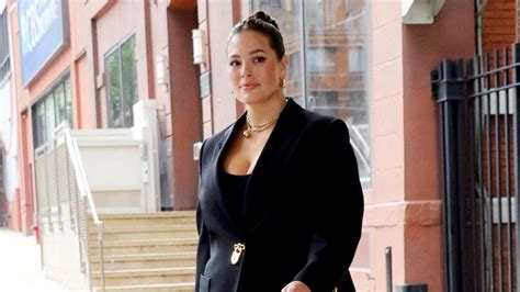 ashley graham jumeaux|Ashley Graham partage la première image de ses。